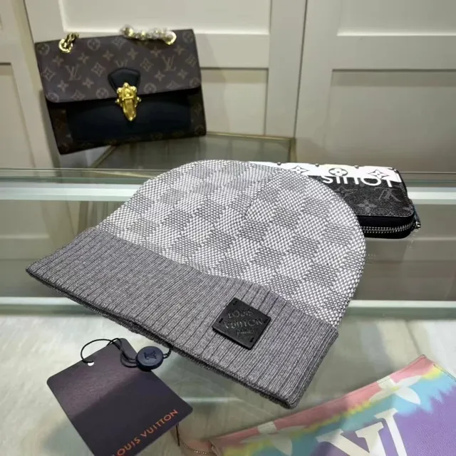 Louis Vuitton Monogram Knit Beanie Damier Grey