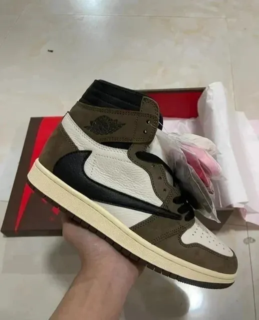 Air Jordan 1 High Travis Scott Cactus Jack