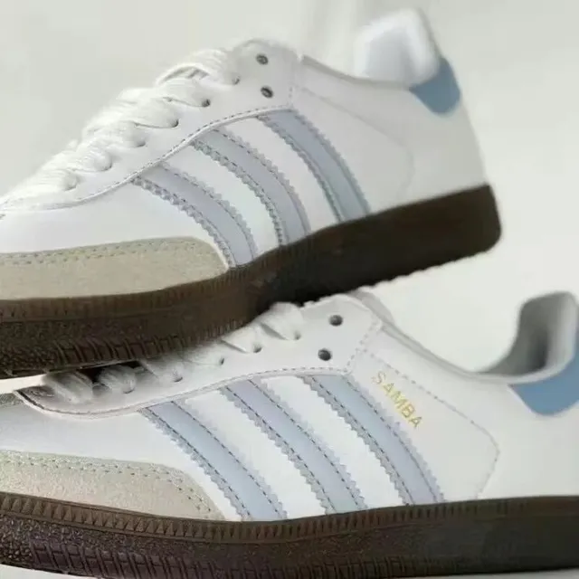 Spezial 白蓝