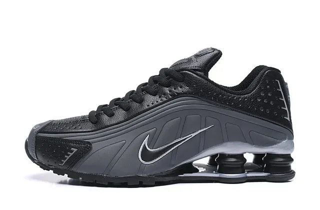 Nike Shox R4 Triple Black