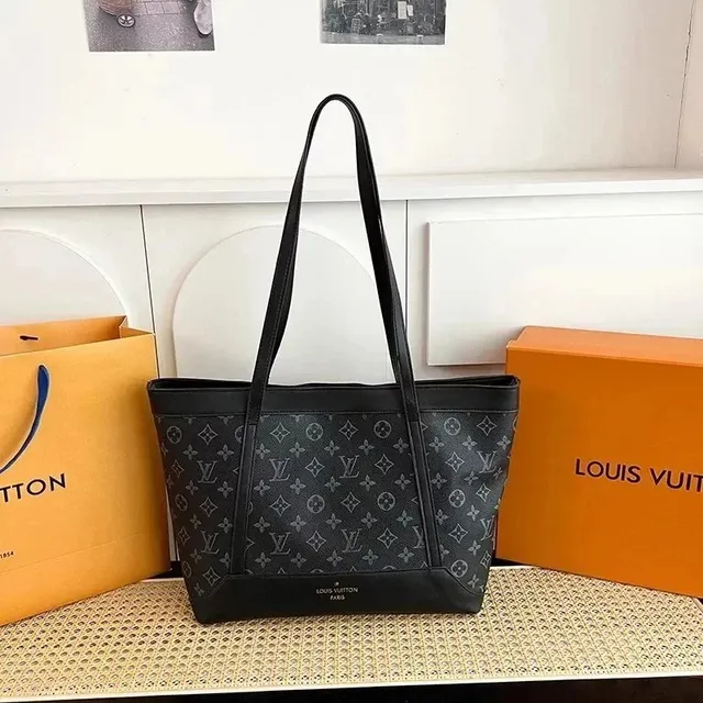Louis Vuitton Neverfull Monogram Eclipse