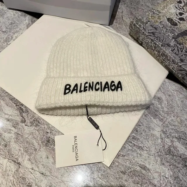 Balenciaga Knit Beanie Logo Embroidered