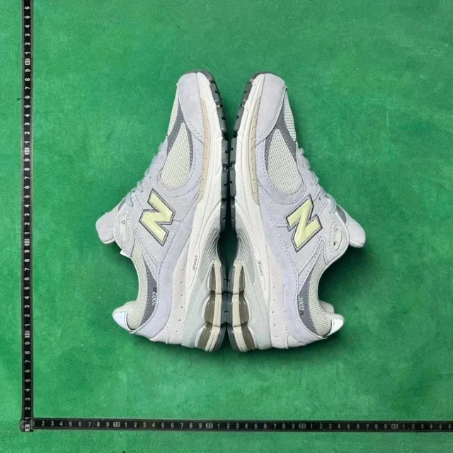New Balance 2002R Grey Beige