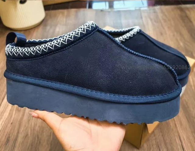 UGG Platform Slipper Navy Suede