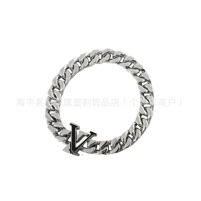 Louis Vuitton LV Chain Ring Curb Link with Monogram