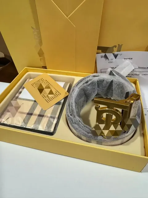 转上杏花铜扣套