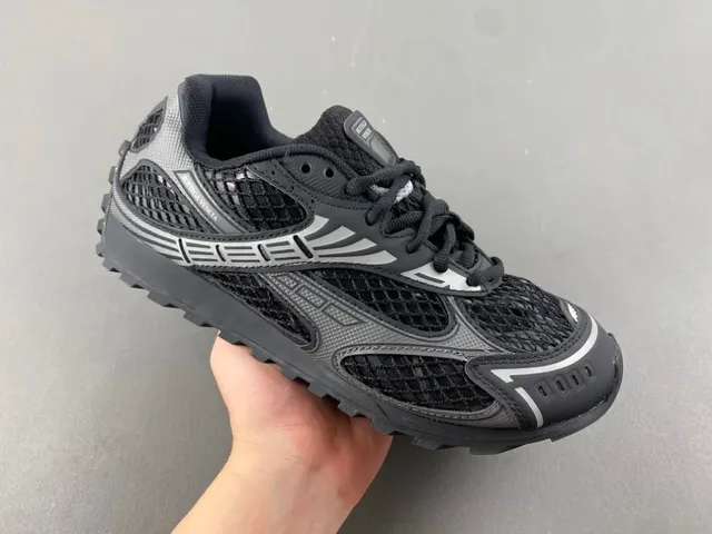 Reebok Venture Runner Black Grey