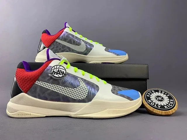 Kobe 4 Protro Holy Kicks