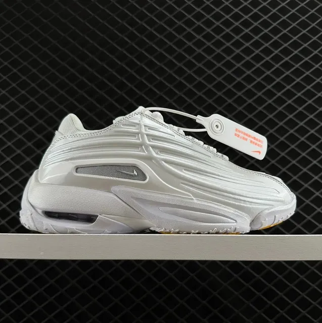 Nike Air Max Plus Triple White