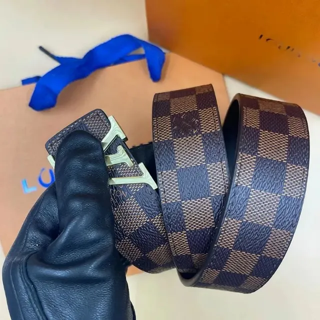 咖格黑底+L金扣