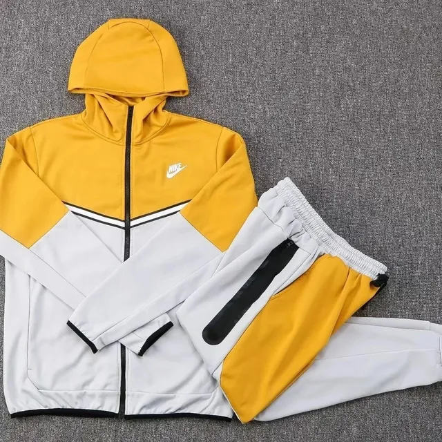 Nike Windrunner Jacket and Joggers Set Colorblock