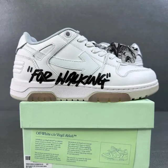 Off-White c/o Virgil Abloh For Walking
