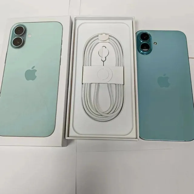 Apple iPhone 15 Plus Green