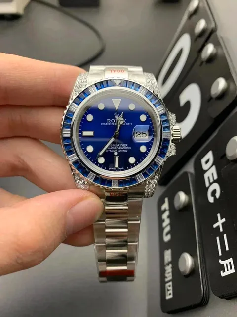 Rolex Submariner Date Blue Dial with Diamond Bezel