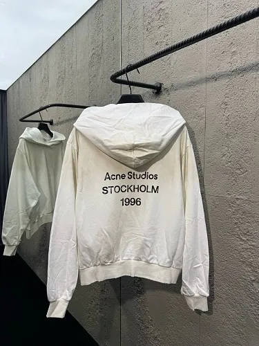AC35 white