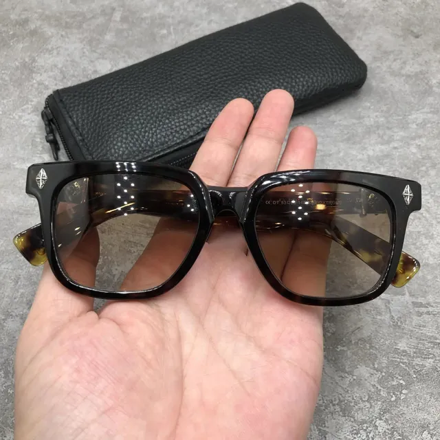 玳瑁茶色