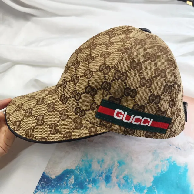 Gucci Baseball Cap GG Supreme