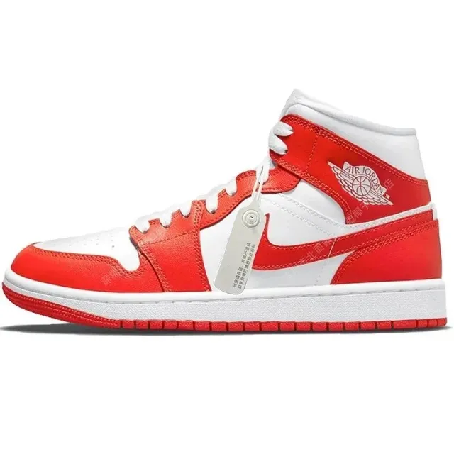 Air Jordan 1 High Chicago
