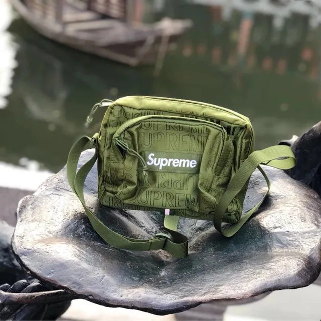 Supreme Shoulder Bag Logo Print Olive Green