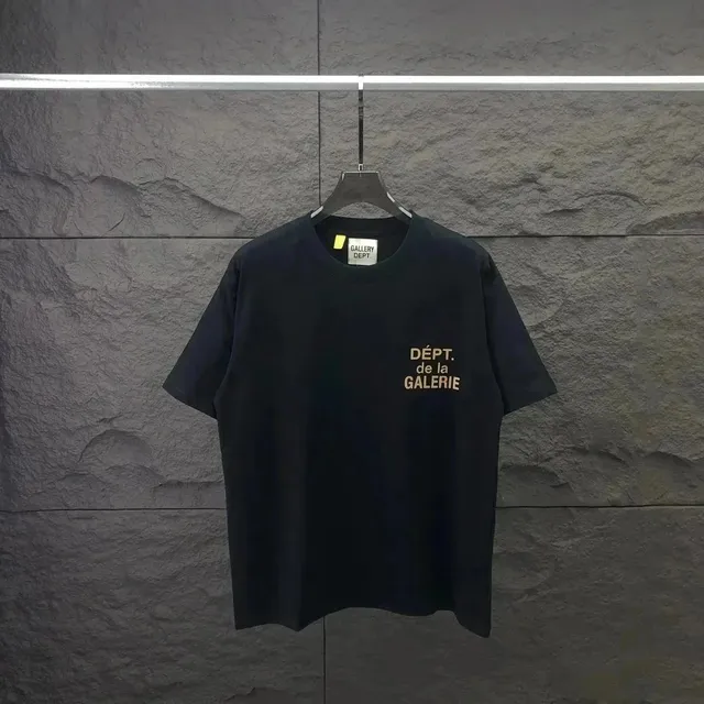 08黑色