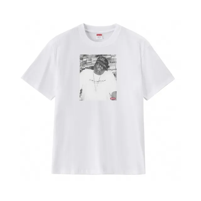 07白色