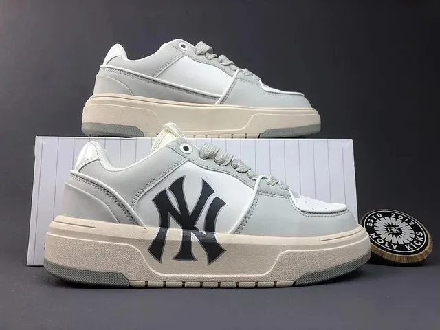 MLB NY Yankees Sneaker Chunky Platform