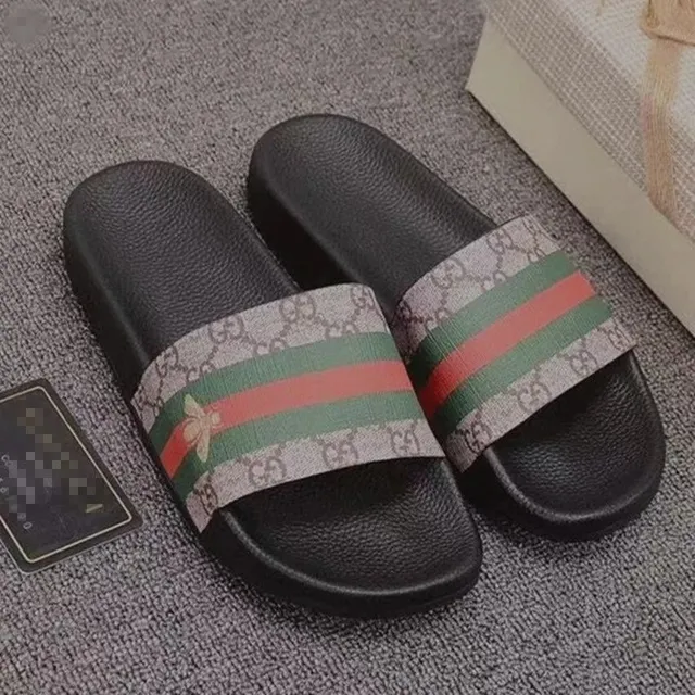 蚊子红绿条纹