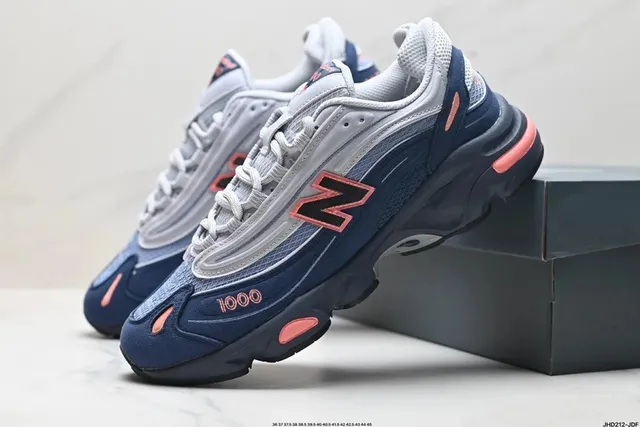 New Balance 1000
