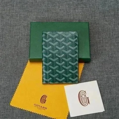 Goyard Saint Louis Wallet Chevron Pattern