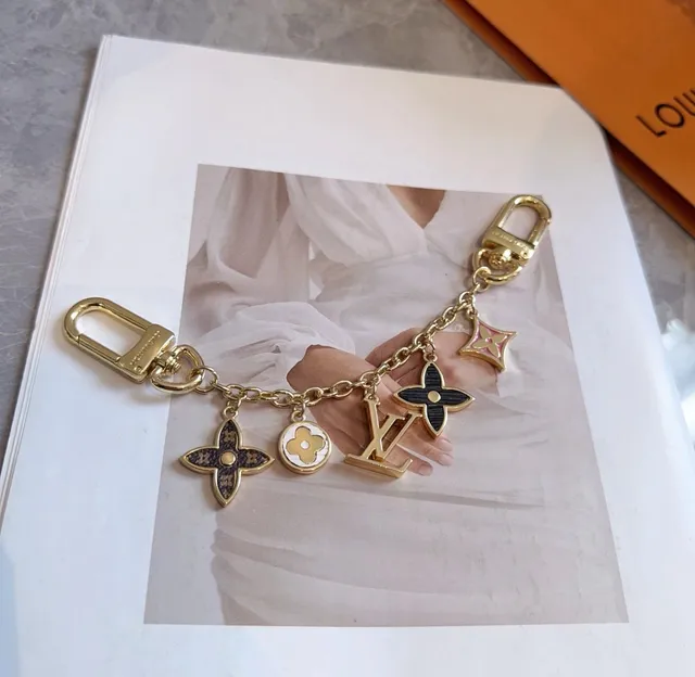 Louis Vuitton Multi Charm Key Holder Monogram Multi-Logo