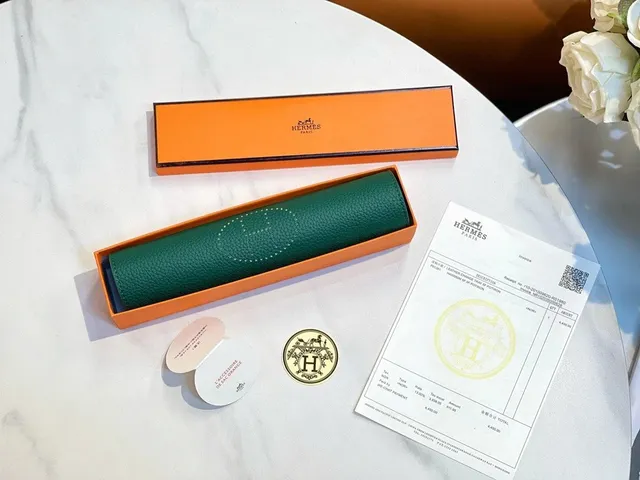 绿色