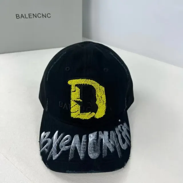 Balenciaga Distressed Cap Graffiti Logo