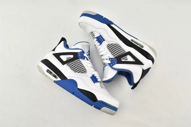 Air Jordan 4 Military Blue