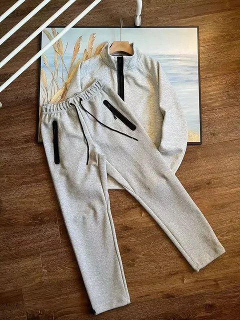小潮六服装商行