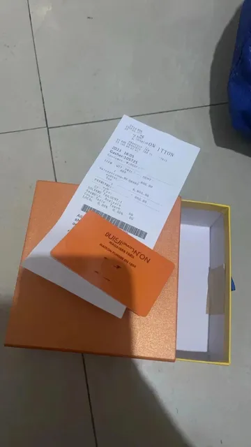 Maison Margiela Authentication Card Orange