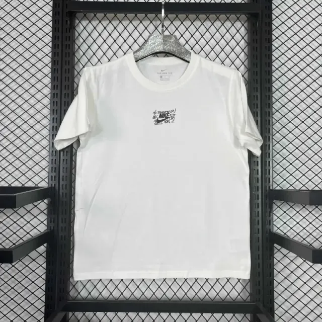 The Nike Tee No Regrets