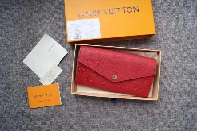 Louis Vuitton Wallet on Chain Monogram Empreinte