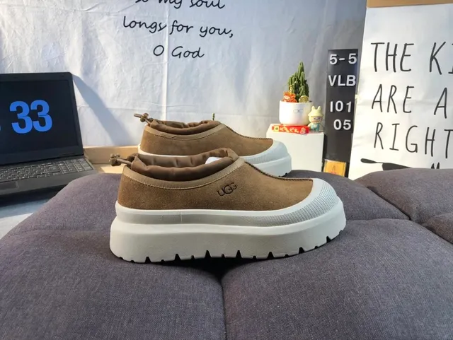 UGG Platform Slip-On Suede