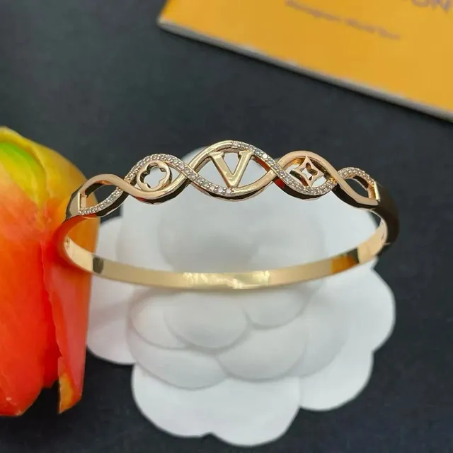 Louis Vuitton Infinity Bangle