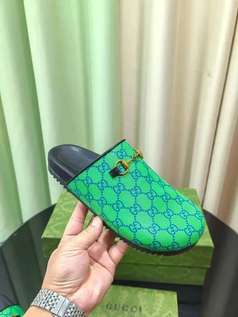 Gucci Horsebit Mule GG Supreme Canvas