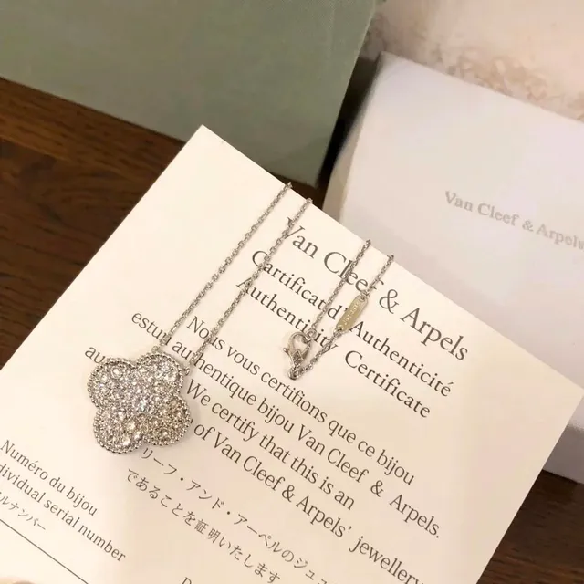 Van Cleef & Arpels Alhambra Pendant Pavé Diamond