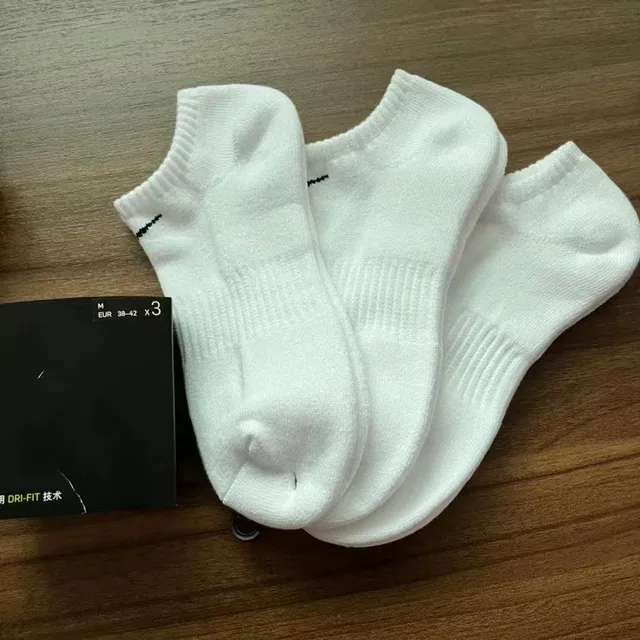 Nike Dri-FIT No-Show Socks 3-Pack