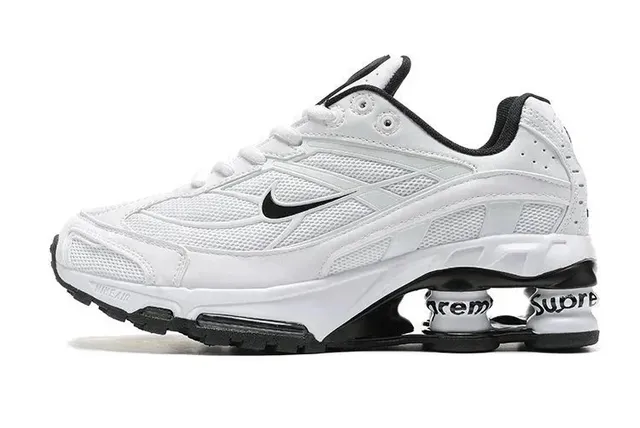 Nike Air Max TN Supreme Collaboration