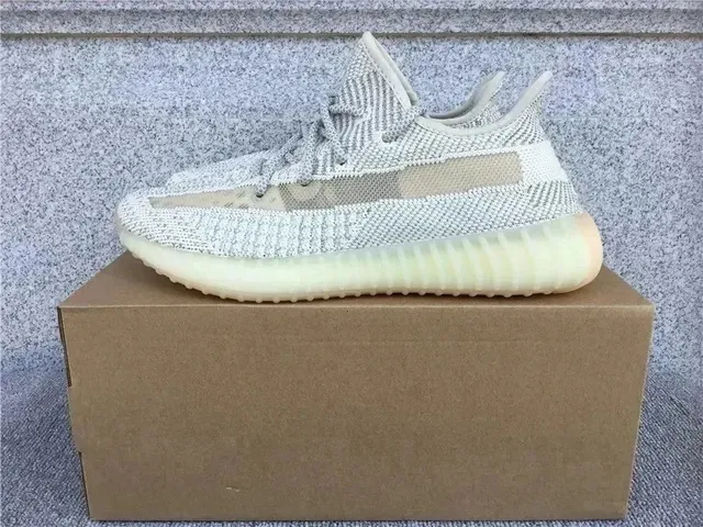 Yeezy Boost 350 V2 Zebra