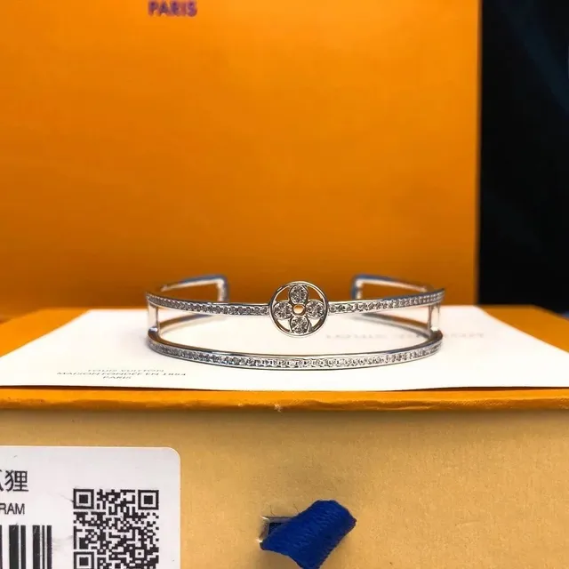 Louis Vuitton Flower Cuff Bracelet Diamond-Embellished