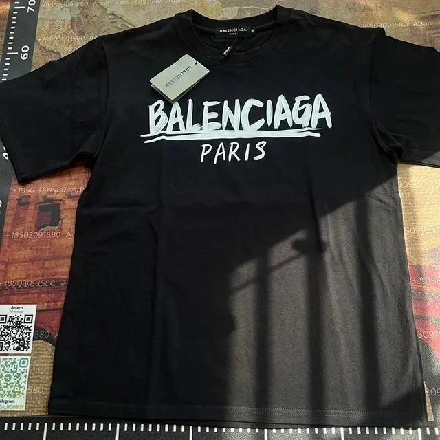 Balenciaga Graphic T-Shirt Paris Logo