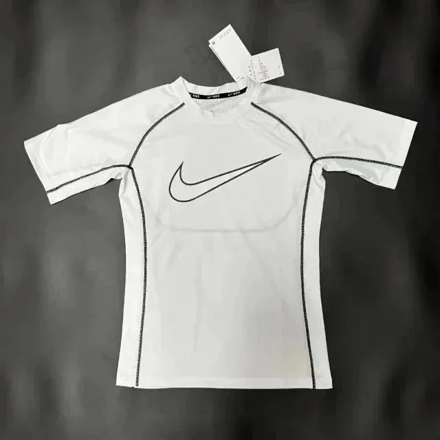 Nike Tech Fleece T-Shirt Swoosh Outline