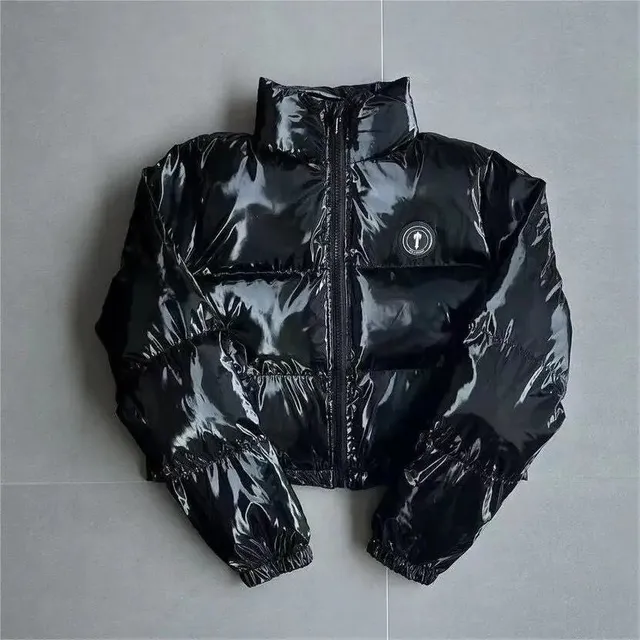 Broken Planet Puffer Jacket Glossy Black