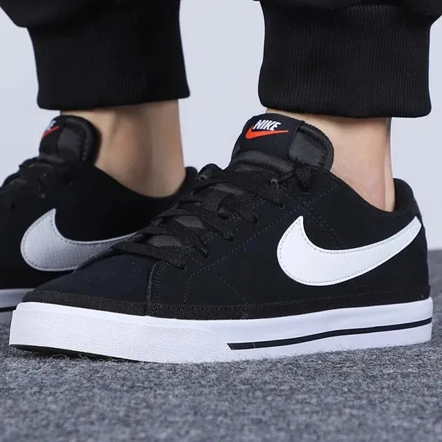 Nike Cortez Black White