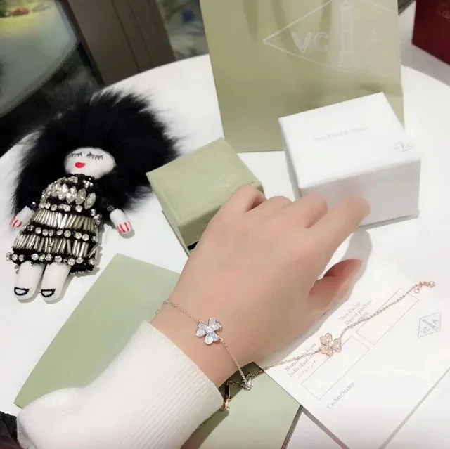 Van Cleef & Arpels Alhambra Bracelet